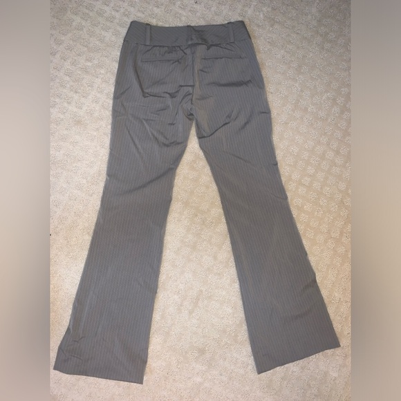THE LIMITED Drew Fit Low-Waisted Flare Trousers Size 0 - Picture 2 of 3